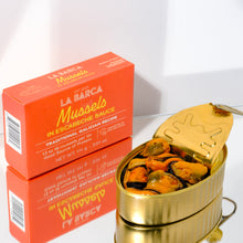 Load image into Gallery viewer, 3-Pack of Mussels in Escabeche Sauce 3.9 oz