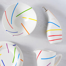 Load image into Gallery viewer, Arcobaleno (Rainbow) Pinguino Oil Jug - 15.87 oz
