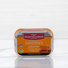 Load image into Gallery viewer, sardines-in-extra-virgin-olive-oil-and-chili-conserverie-gonidec-terramar-imports